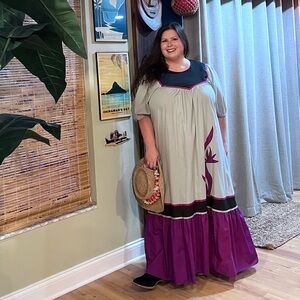 Carol Bennett Liberty House 22/24 25” P2P Violet/Gray Bird of Paradise Muumuu